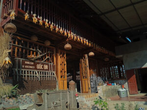 Read more about the article HOMESTAY GỐC ĐA