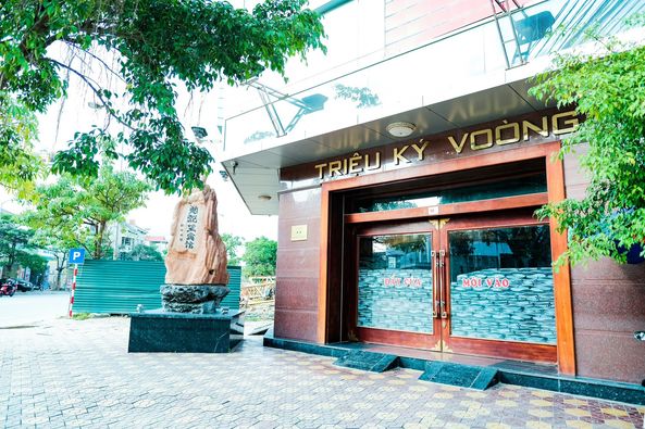 Read more about the article KHÁCH SẠN TRIỆU KÝ VÒONG