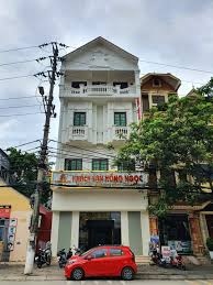 Read more about the article KHÁCH SẠN HỒNG NGỌC